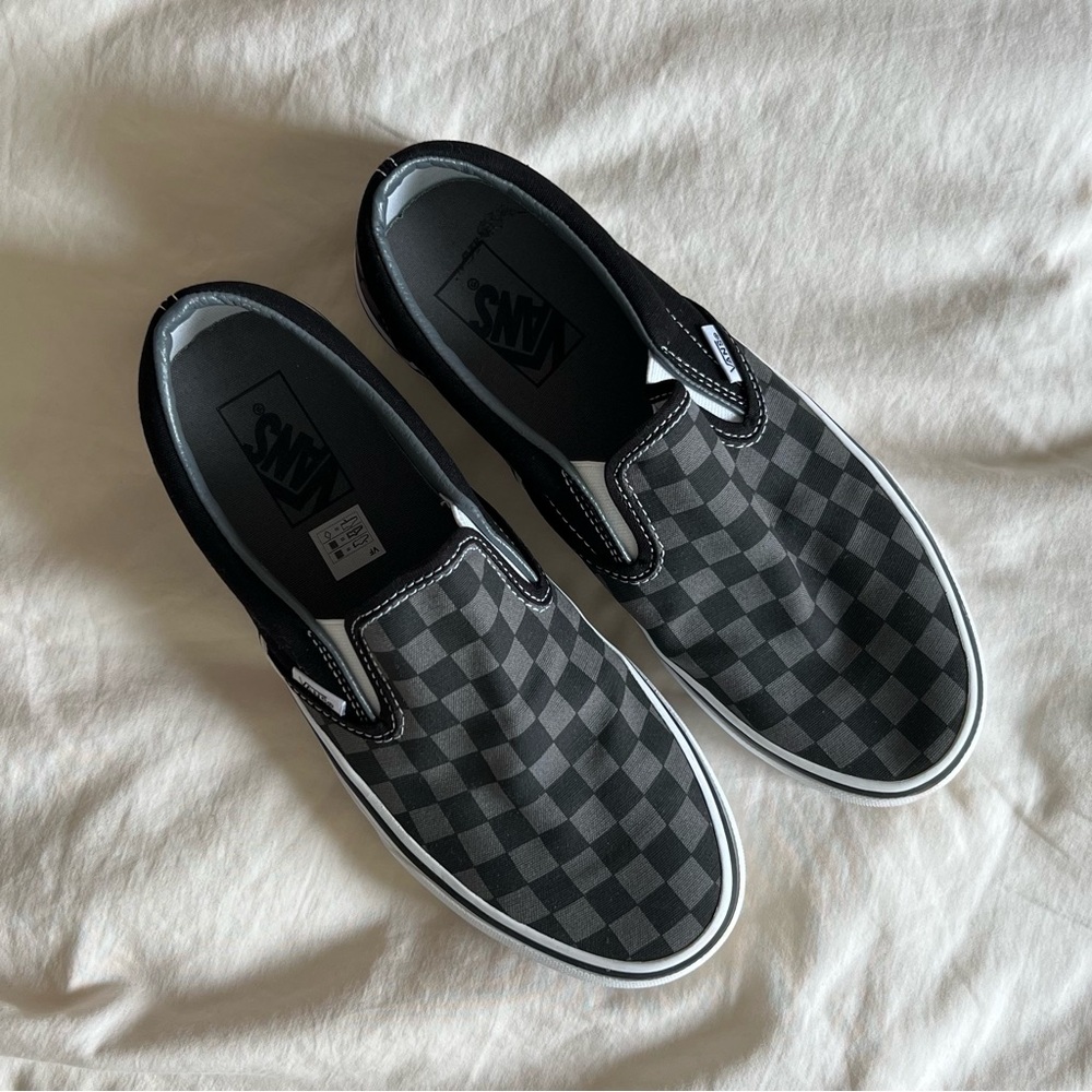Vans Men's Black Checkered Slip-On Shoes